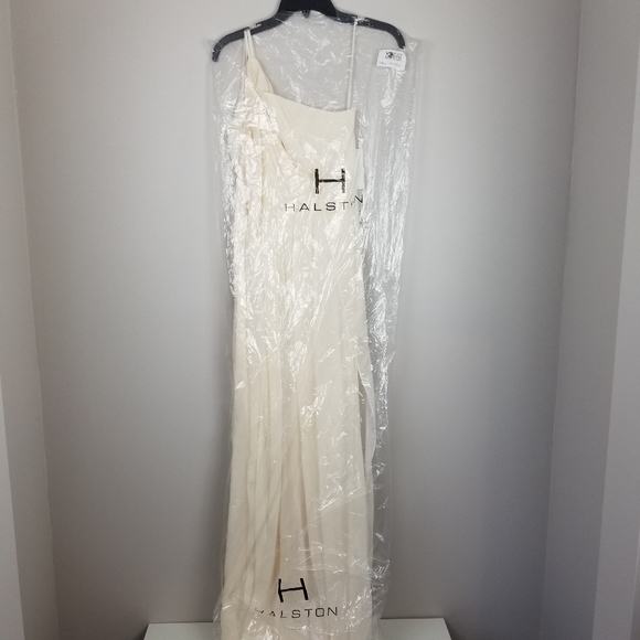 H Halston one shoulder gown cream - Picture 4 of 7